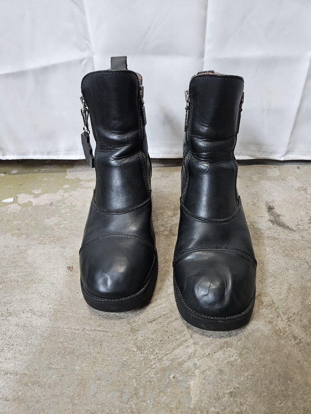 Harley Davidson Black Leather Zip Ankle Boots